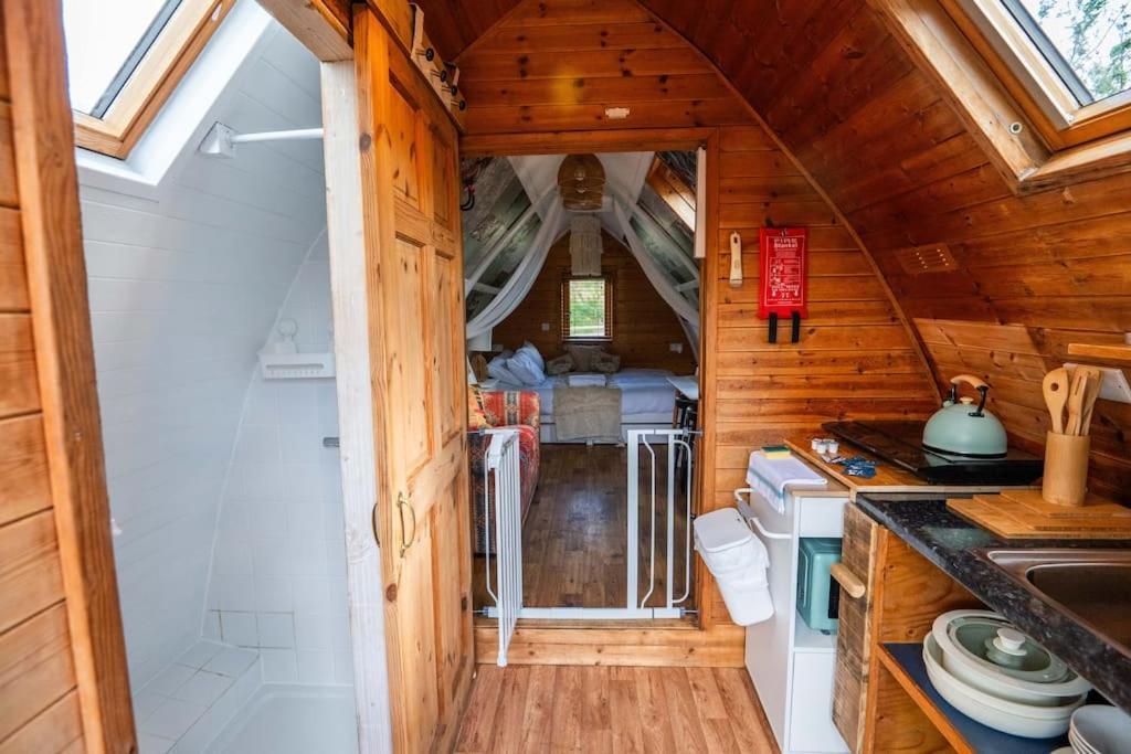 Robin Nest - Cosy Shepherd'S Hut Hideaway Callington Kültér fotó